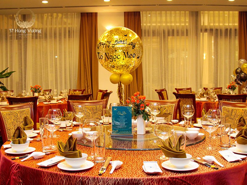 NCC – Nhà hàng tổ chức sinh nhật theo phong cách hoàng gia